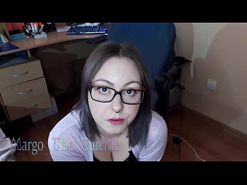 ❤️ Sexy meisje met bril zuigt Dildo diep op camera ❤️ Super sex at porn nl.passionateembracespotlight.ru ❌